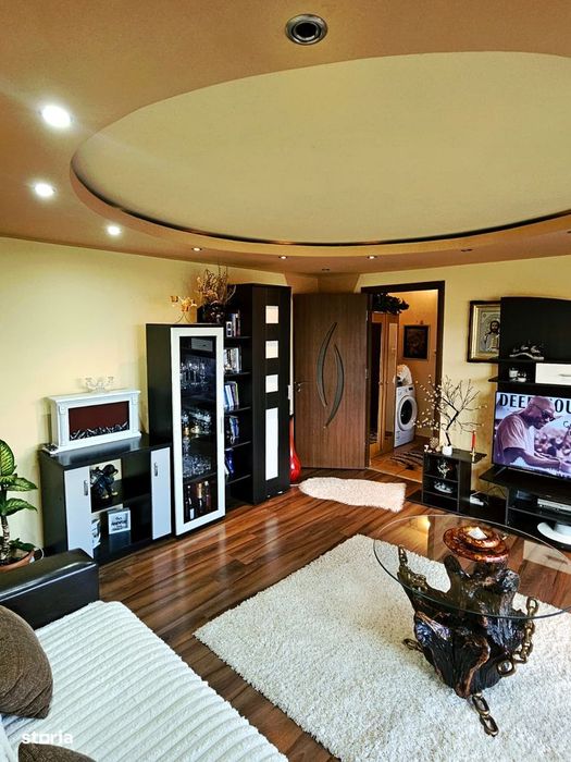 Apartament 2 camere premium, mobilat, centrală proprie zona Cornet