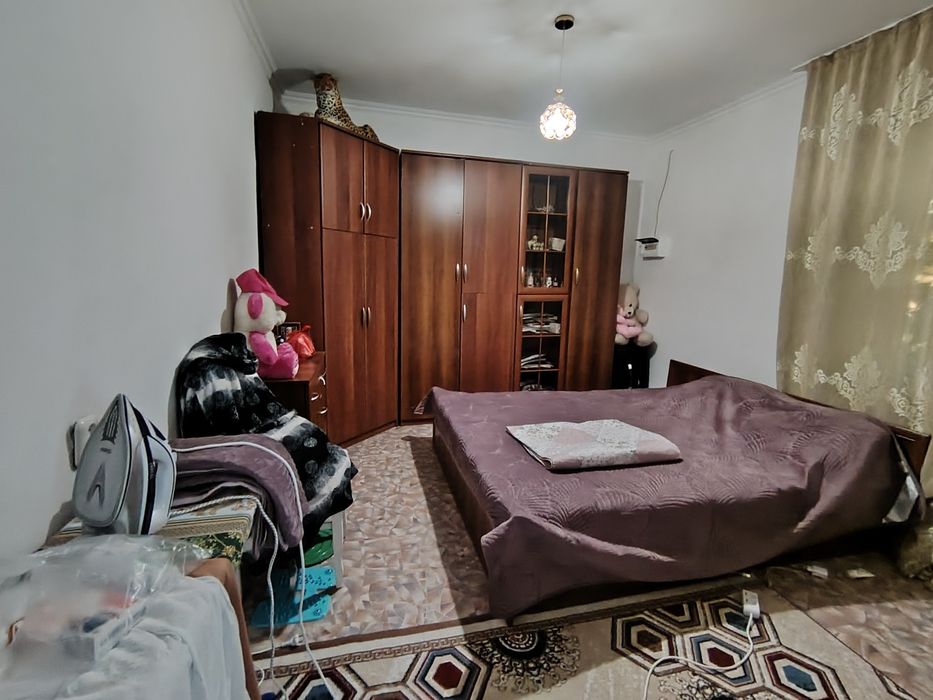 Продам пол. дома