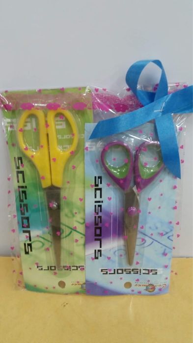 Ножницы разные качественные