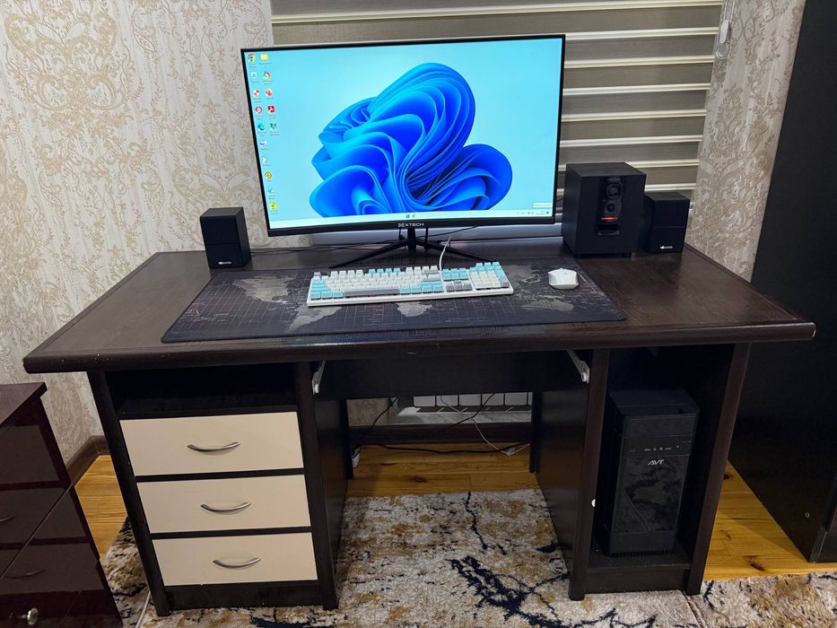 Компьютер комплект сотилади , Xtech monitor клавиатура мышка колонке