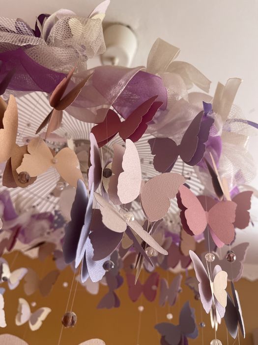 Продается люстра