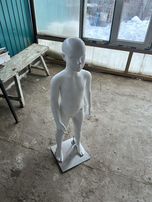 продам манекен детский