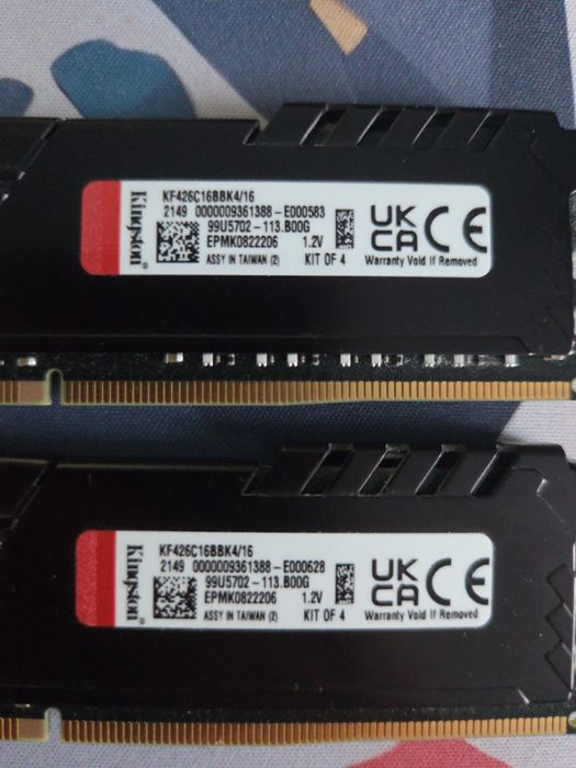 Memorie RAM DDR4 2133MHz 16GB / 8GB 2666MHz