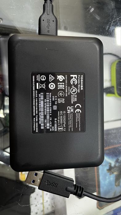 Toshiba 1TB hotira