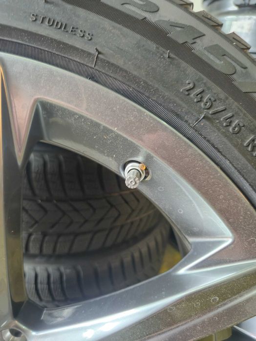 4 ROTI Jante + Anvelope Aliaj - 5x112 245/45/18 - PIRELLI IARNA - CA NOI - DOT 2023 DEMO Showroom 2023 OEM VW Passat Arteon Skoda Seat