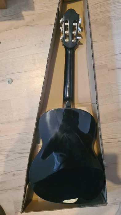 Chitara Hora Reghin Laura 1/2 black, husa si scaunel de picior
