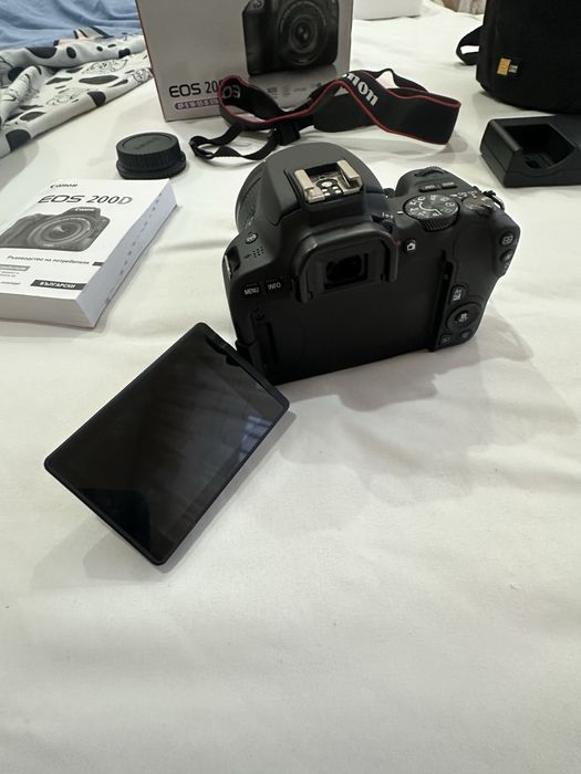 Canon EOS200d на около 6000 кадъра