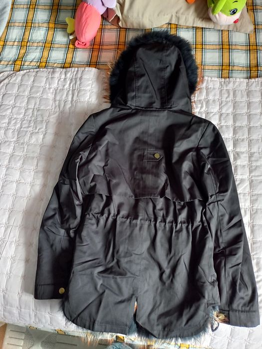 Продам зимнюю парку