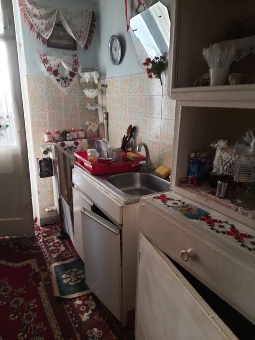 Apartament 3 camere, central Giurgiu, langa bloc Romarta