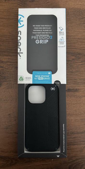 Калъф за iPhone 15 pro Speck