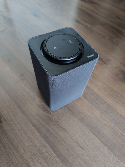 Яндекс.станция Макс с часами