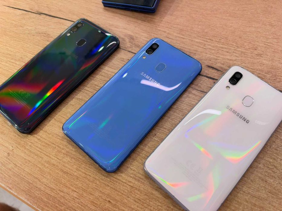 Samsung Galaxy A40 64GB 4GB RAM | Mai Multe Culori | Garanție 24 Luni