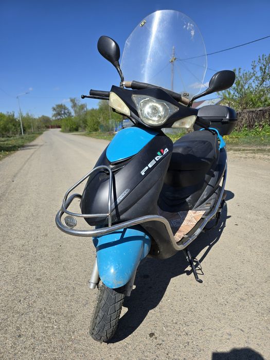 Продам скутер Peda mini F1