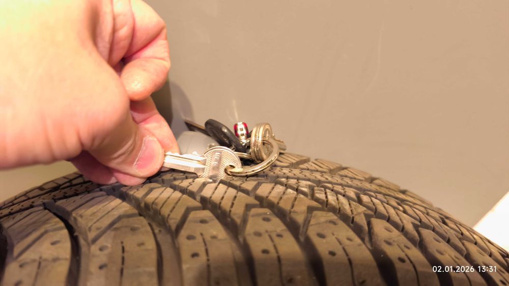 Всесезонна гума 16