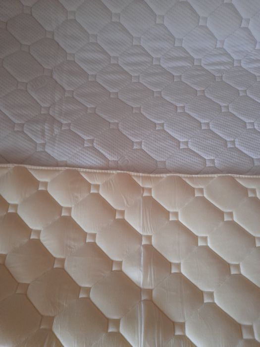 Toper cu spuma de memorie