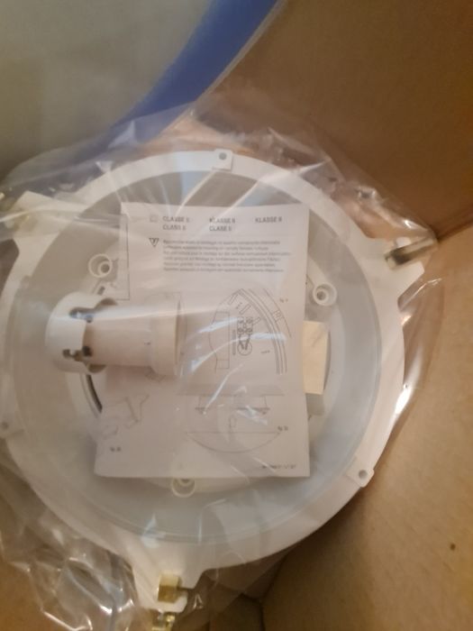 Плафон / плафони, лампа / лампи осветително тяло за таван /стена