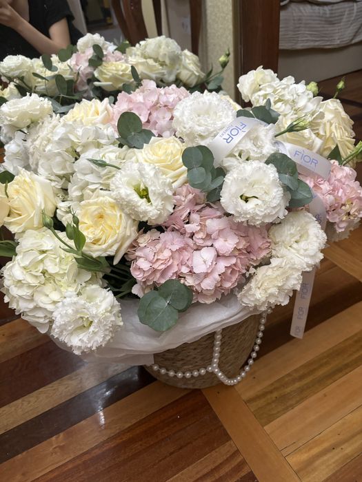 Большой букет цветов