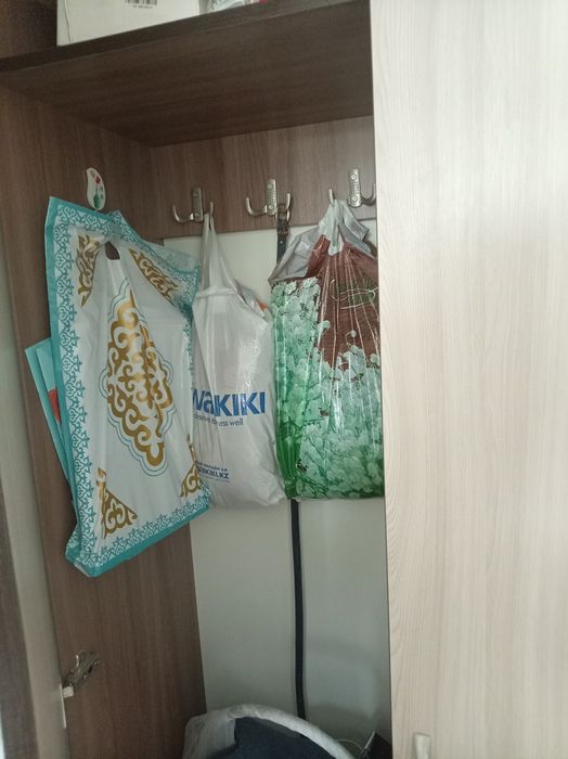 Шкаф для прихожей
