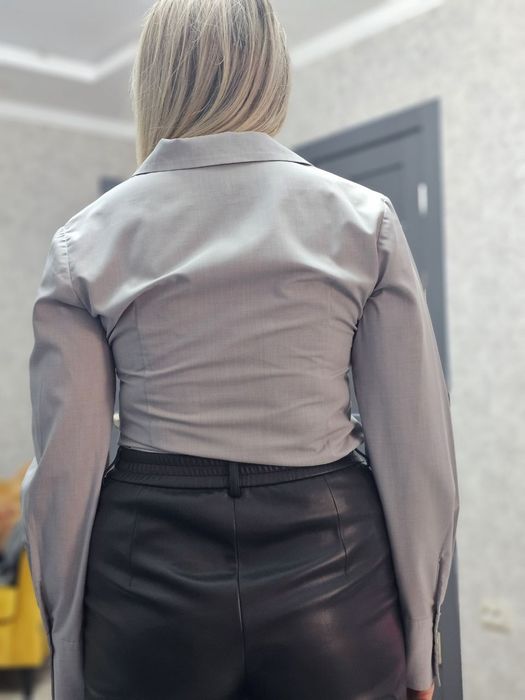 Продается рубашка Lichi