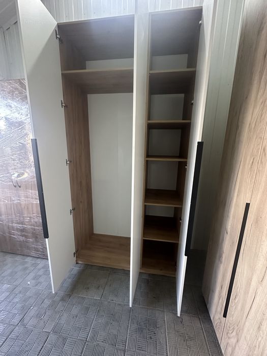 Шкафы 2х, 3х, 4х дверные