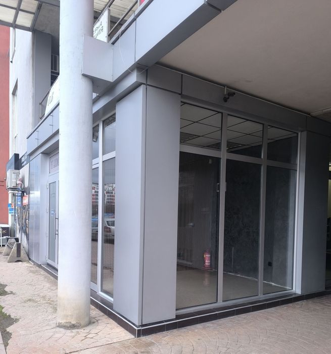 Дава магазин под наем