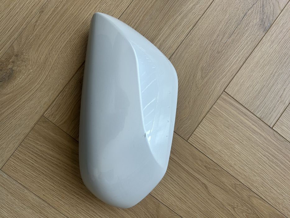 Крышка зеркало камри 70