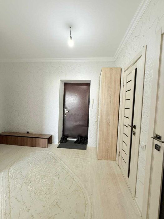 Продам 1 комн.кв Батыс 2