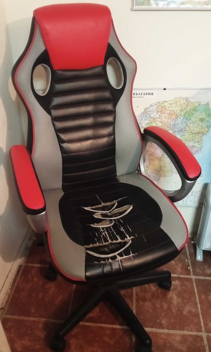 Геймърски стол кожен