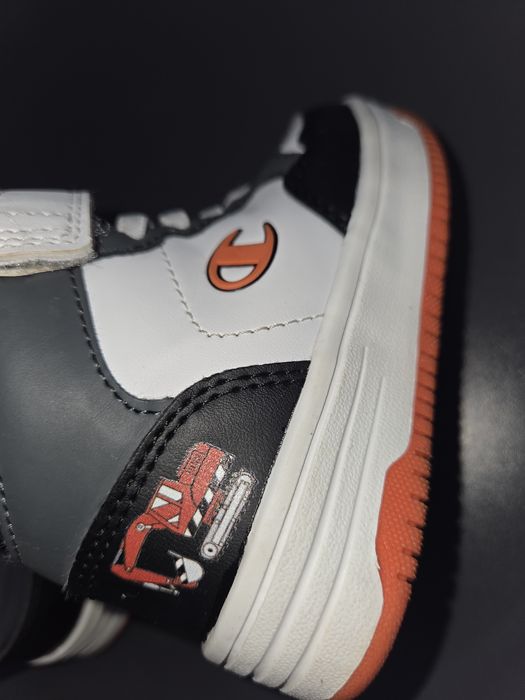 Adidasi Champion baieti marimea 23