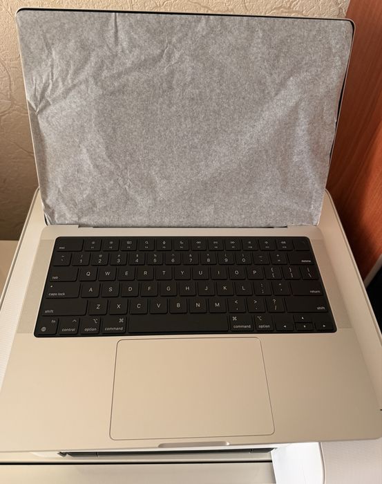 MacBook Pro M4, 14 дюймов