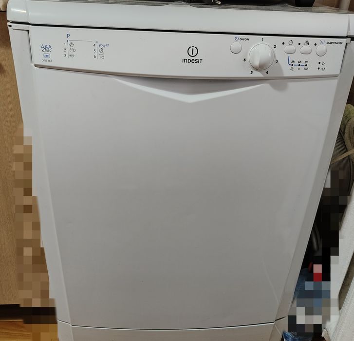 Продам посудомойку indesit dfg 262