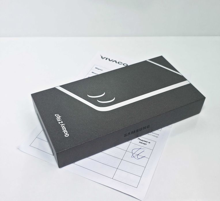 НОВ•Samsung Z Flip 7 256GB Jetblack•Гаранция