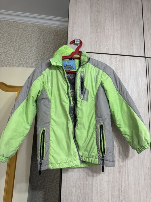 Куртка демисезонная на мальчика
