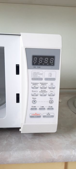 Микроволновая печь/микроволновка Daewoo
Mikroto'lqinli pech