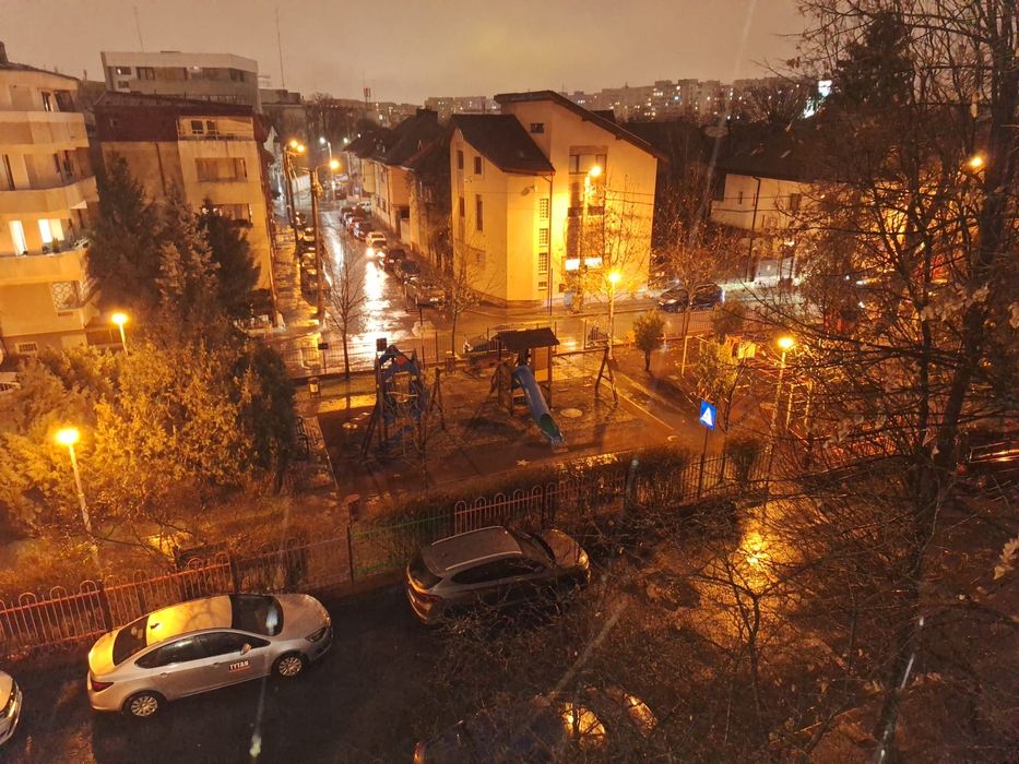 Apartament 2 camere, zona Piata Alba Iulia, Burebista, Decebal