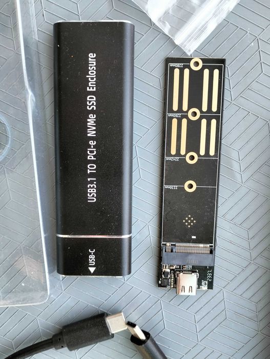 Кутия за SSD хард диск