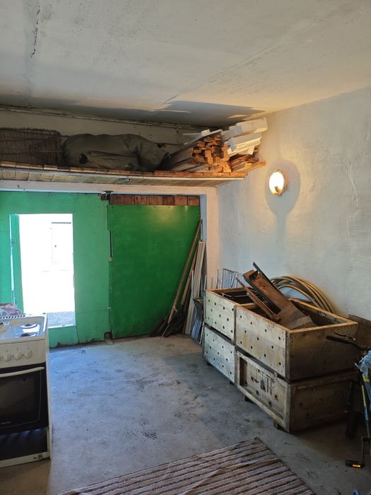 Продаю хороший гараж