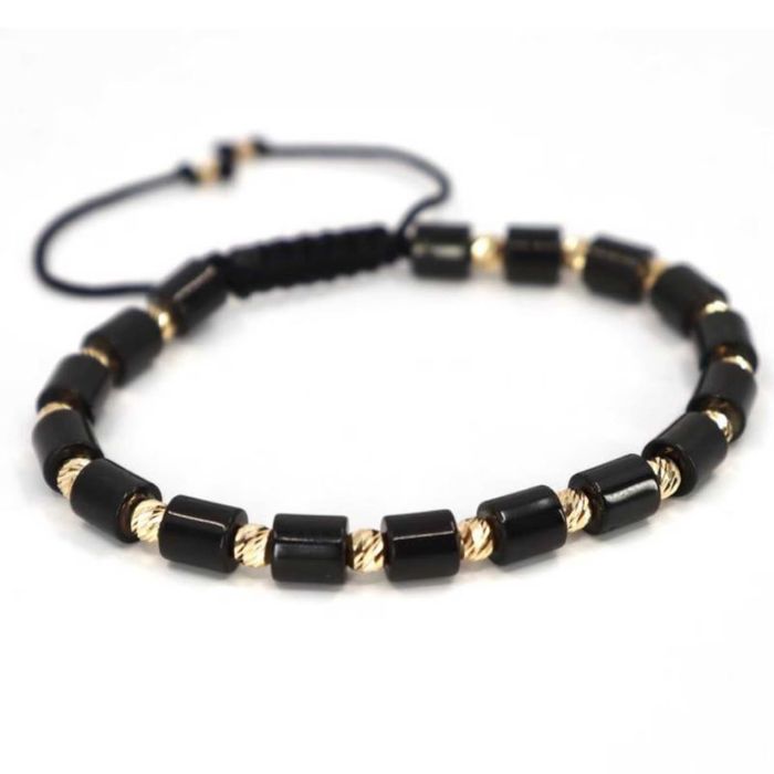 Гривни на конец със златни топчета и мъниста