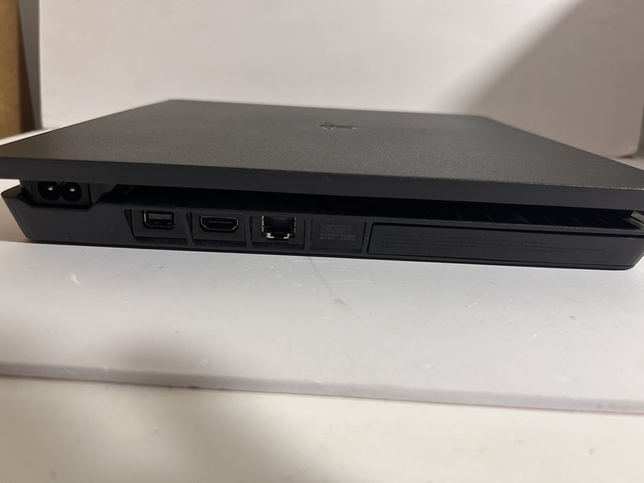 Sony PS4 Slim код товара:0967