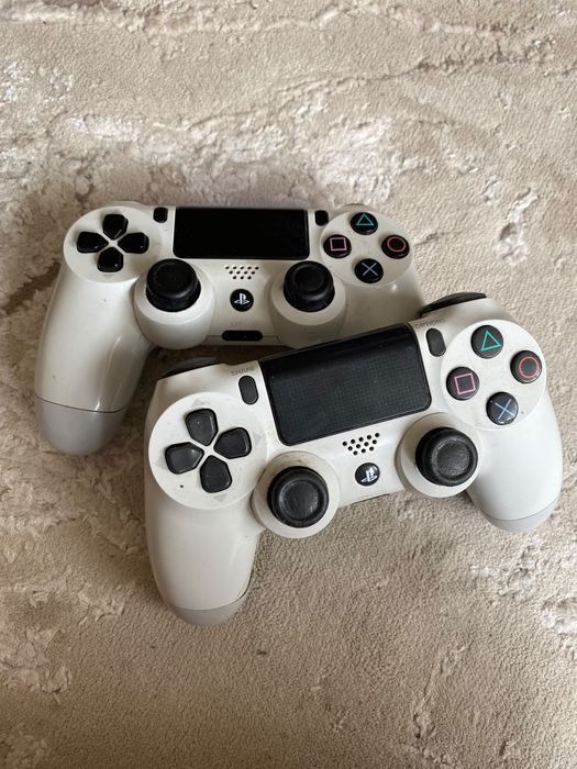PS4 в отличном состоянии