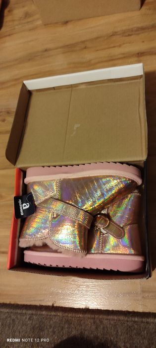 Топли розови боти размер 28