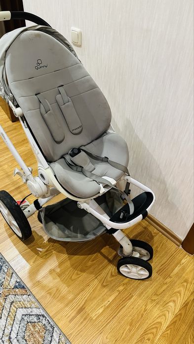 Коляска детская Quinny Moodd