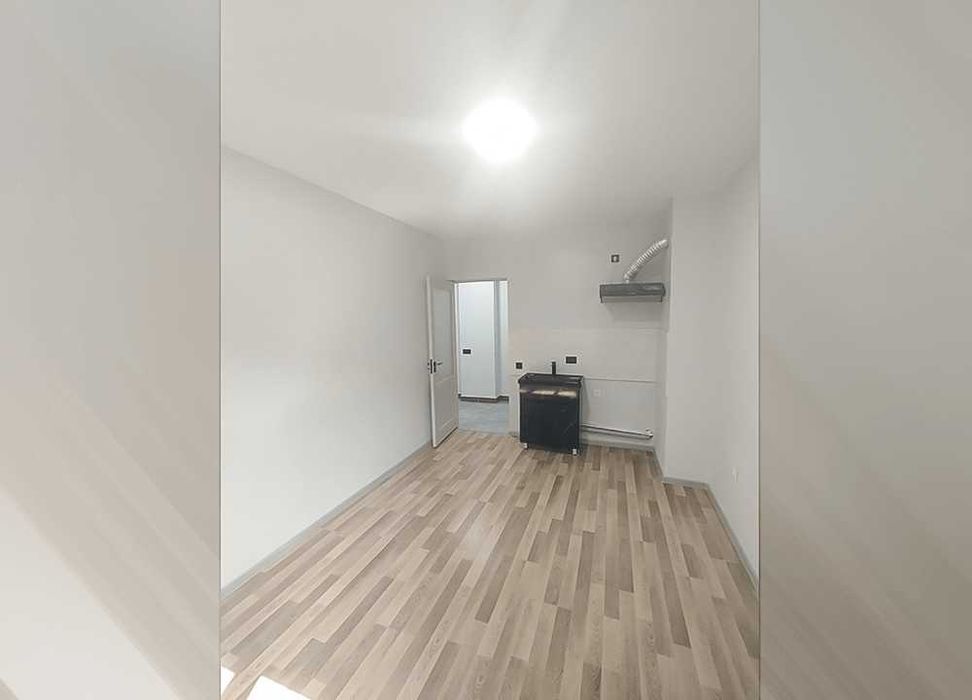 Аренда помещения под офис 150 м2 на 1-м этаже, 9 кабинетов, 2 склада