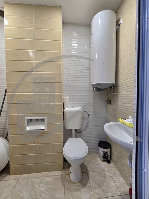 Продава се Двустаен апартамент в Добрич, Иглика - 63 кв.м за 1032 €/кв.м - Снимка #9