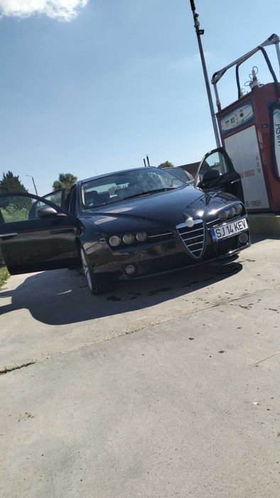 Vând/schimb alfa Romeo 159 1.9 150 cai