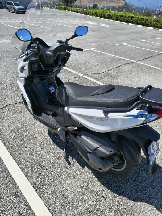 Продавам Kymco  K-XCT 300i