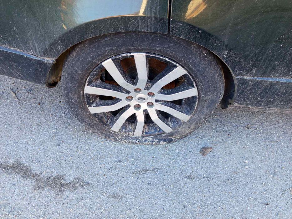 Land Rover 2002 година, на части