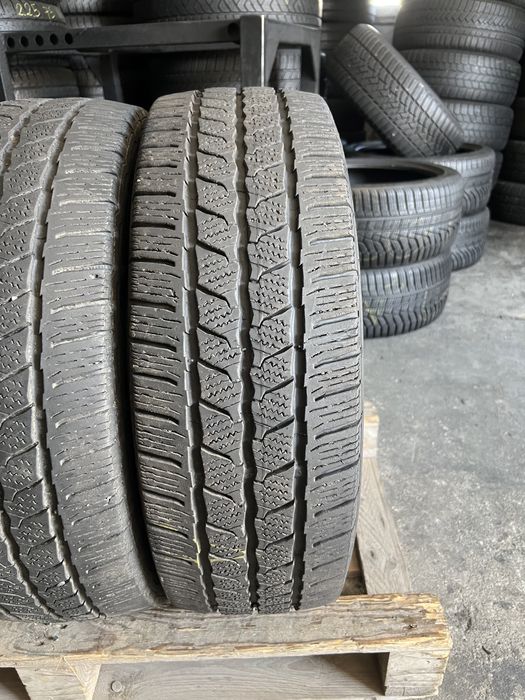 2 anvelope de iarna 215/65/16C Continental 2021!