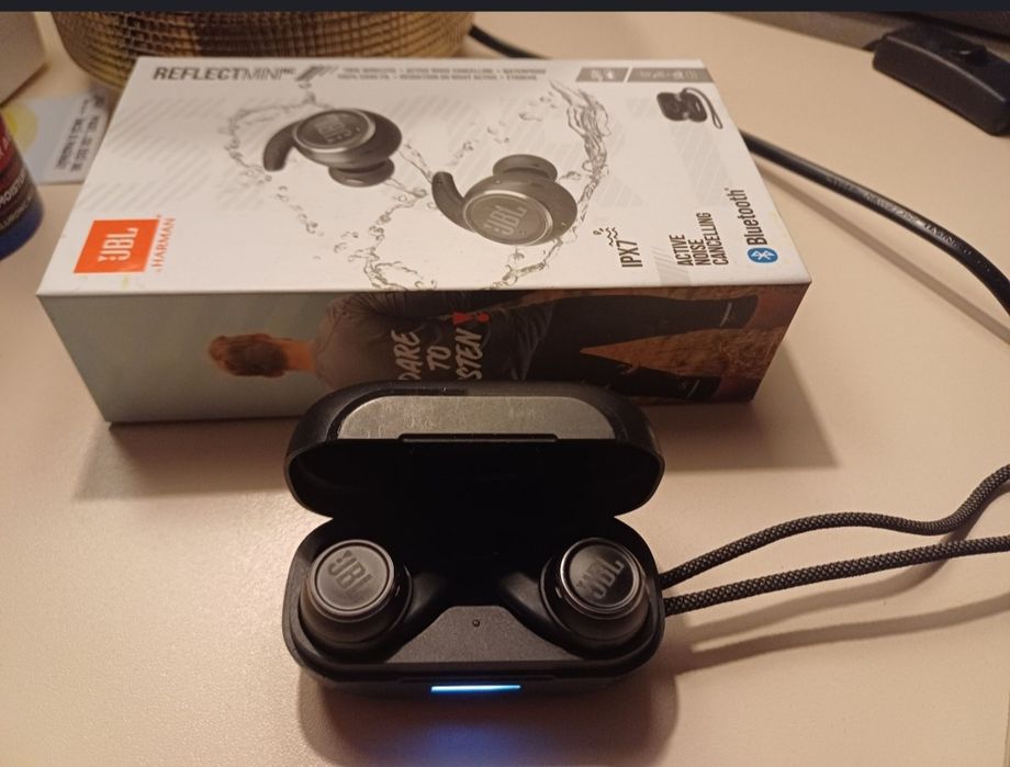 Casti Jbl reflect mini!