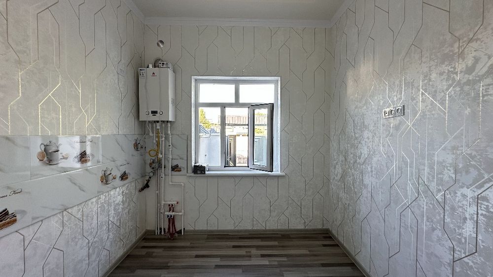 Bektemir tumanida uy sotiladi                        продам дом